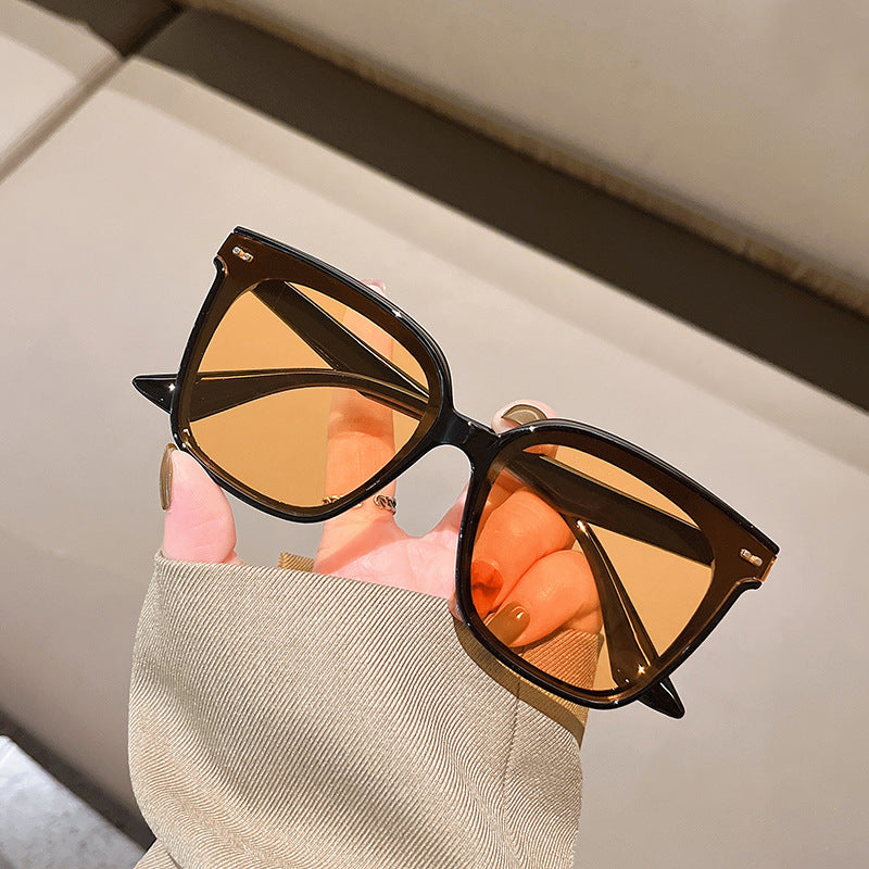 Venta al por mayor Gafas de sol con marco cuadrado degradado de color claro para PC